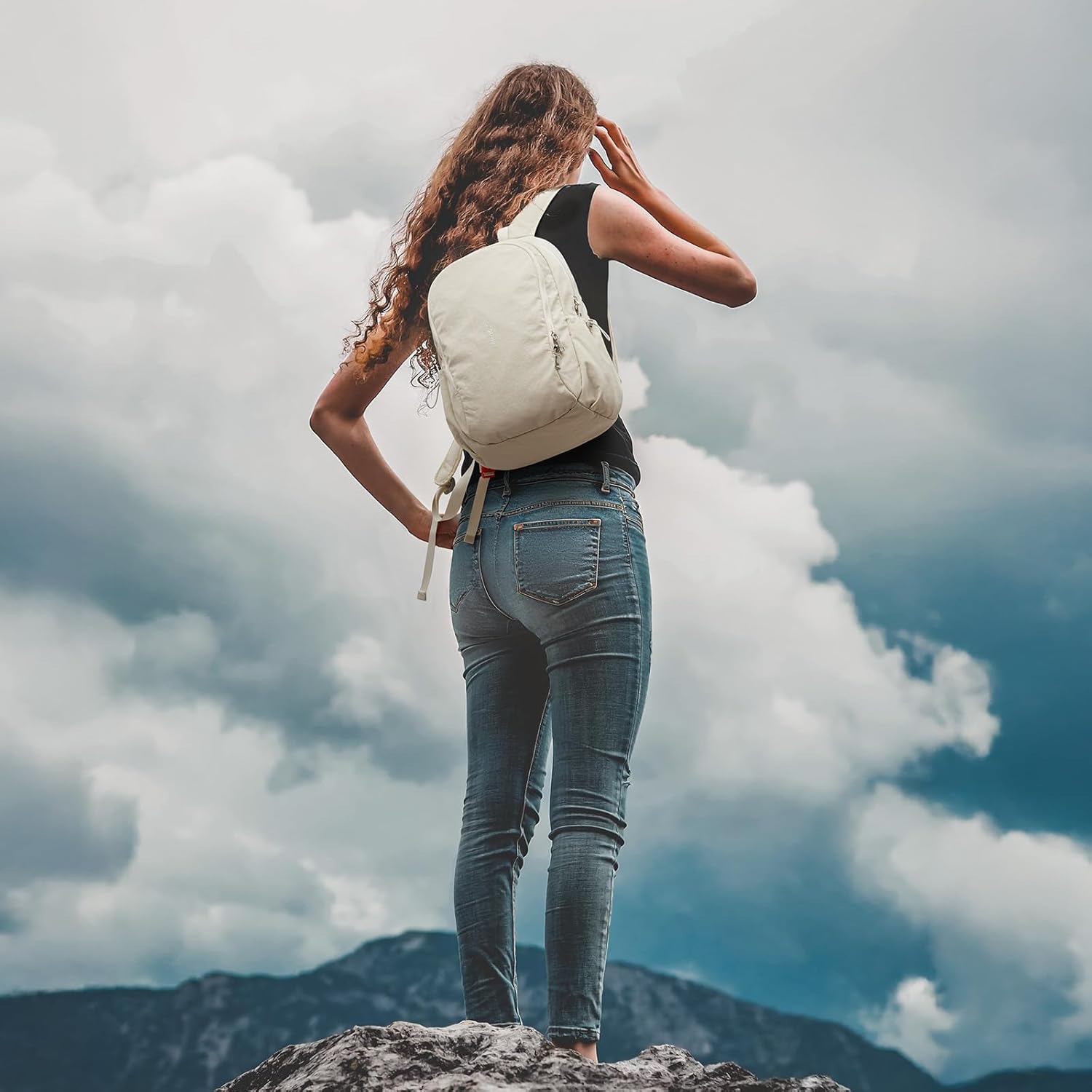 G4Free - G4Free 15L Water-Resistant Hiking Backpack Adjustable Chest Strap -TN25B521C-TN25B521B-TN25B521A