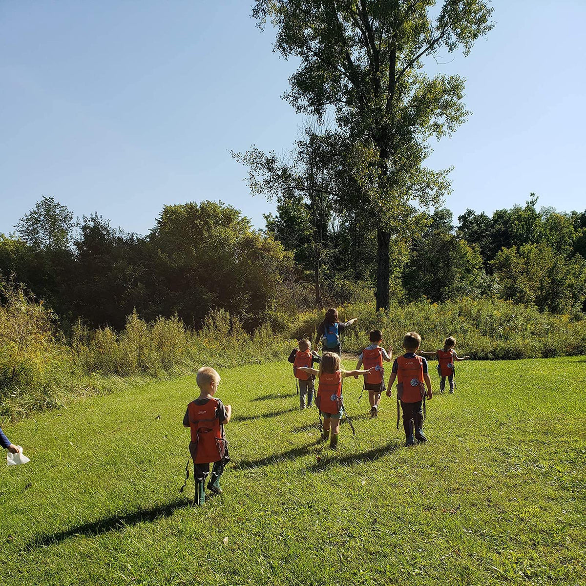 G4Free G4Free 11L Lightweight Hiking Backpack for Men And Women 