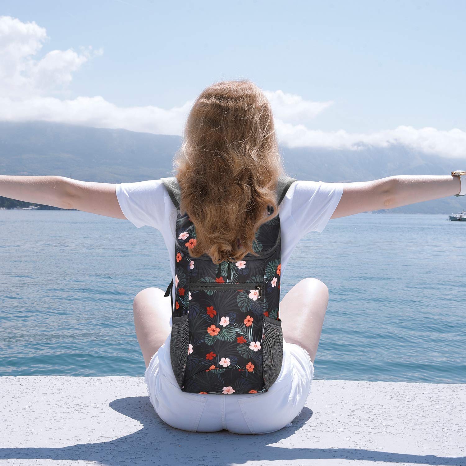 G4Free G4Free 11L Lightweight Hiking Backpack for Men And Women 